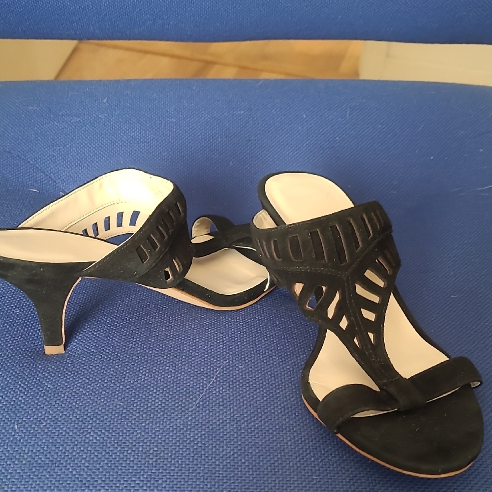 Kenneth Cole Black Strappy Heels